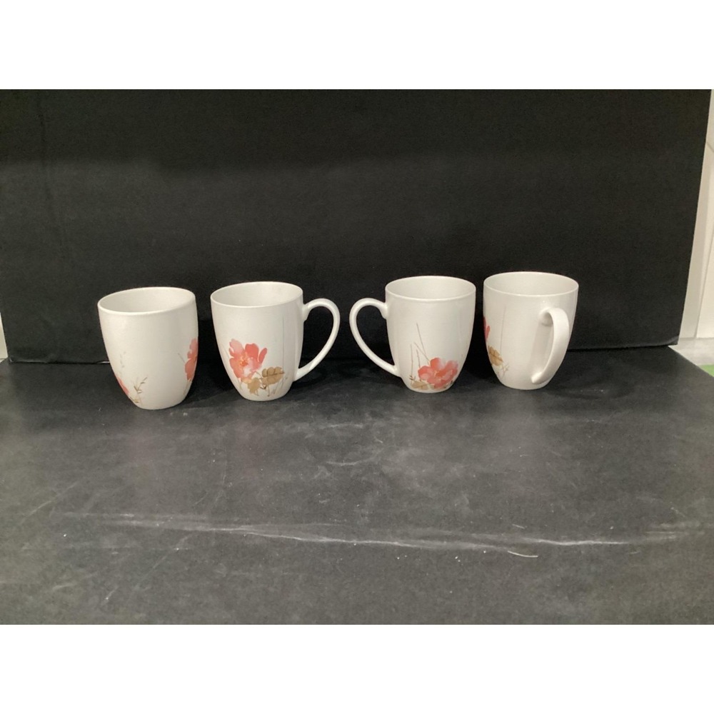 Oneida Amore Coffee Cups Mugs White Porcelain Pink Floral Watercolor Set of 4